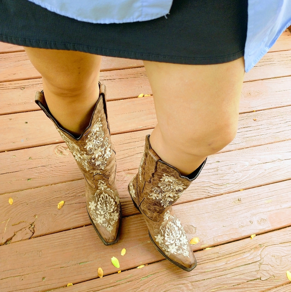 Moreria (Leather) Embroidered Floral Women's Western Boots. Size/9.5 - Picture 5 of 15
